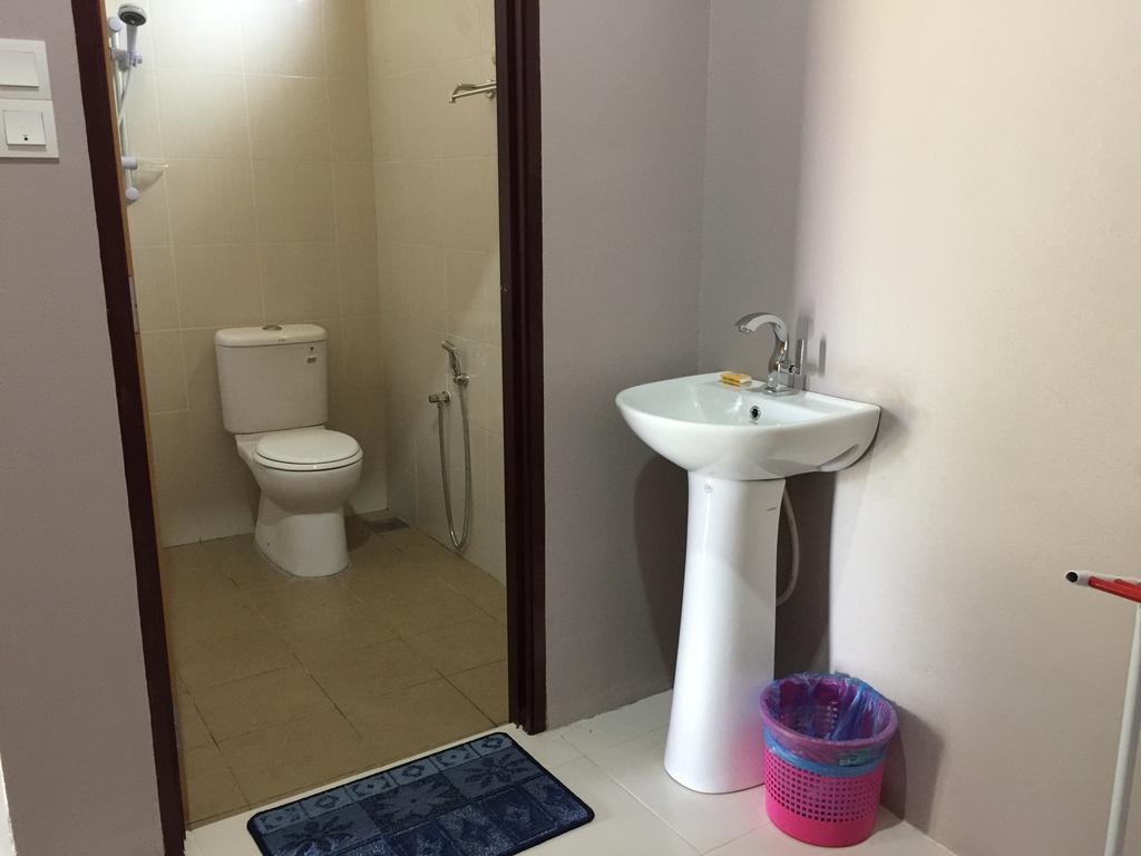 Harmony Guesthouse Sdn Bhd Padang Mat Sirat 외부 사진